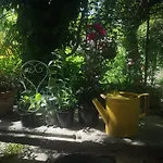Au Jardin 4*
