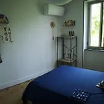 Au Jardin 게스트하우스 4*