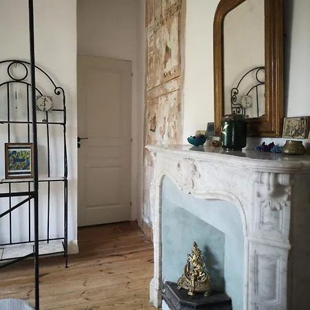 Lelieu Source, Au Jardin Guest house Saint-Pons-de-Thomieres