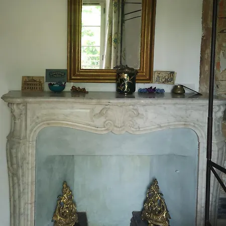 Guest house Lelieu Source, Au Jardin