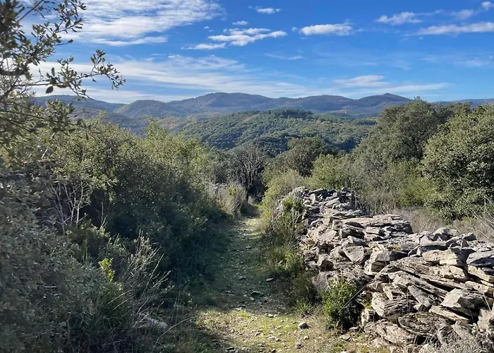 Au Jardin 4* Saint-Pons-de-Thomieres